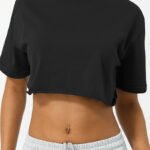 Oversized crop top workout t-shirt in black for women.