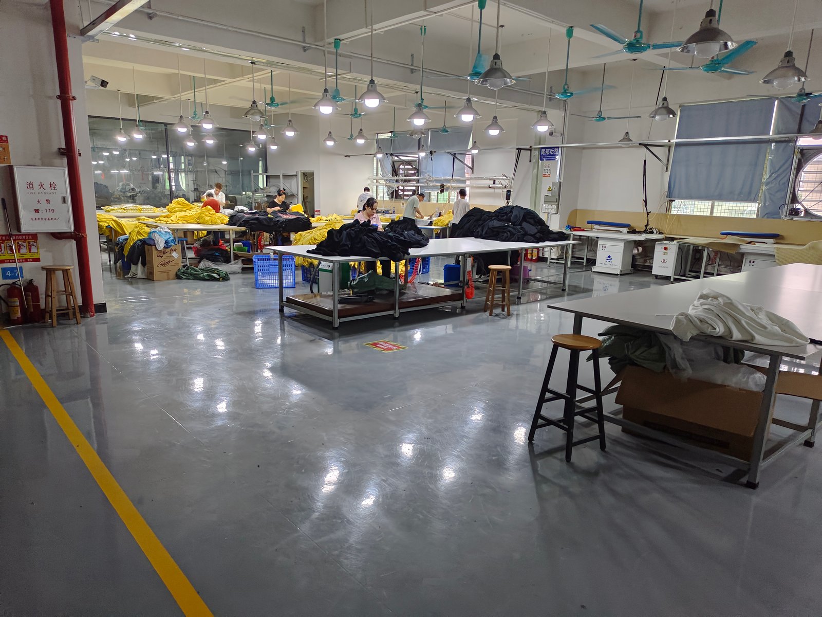Factory clothing quality inspection